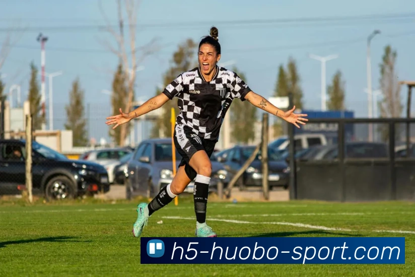 环足奖最佳前锋候选名单揭晓登贝莱克瓦拉姆巴佩拉菲尼亚亚马尔争夺荣耀