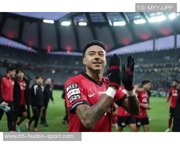 林加德在首尔FC告别战中进球落泪告别展现真性情与感人瞬间